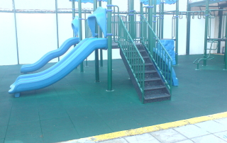 American comunity School